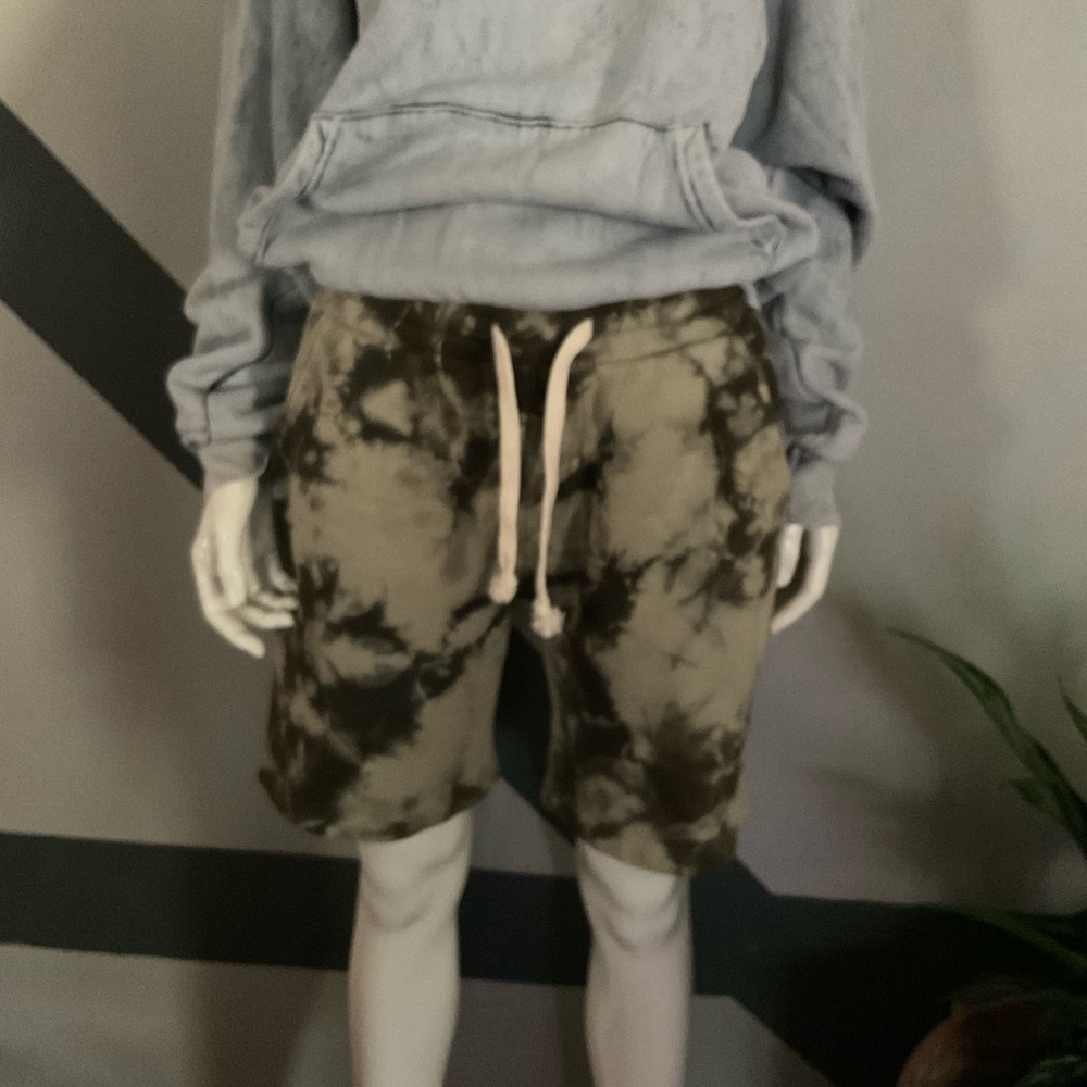 Brand new OPB short